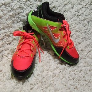 Nike youth cleats - BRAND NEW!